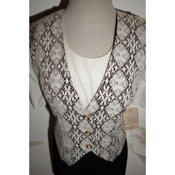 Vintage Petite Sophisticate Lace Overlay Dress – Size 2 – NWT - Picture 3 of 13